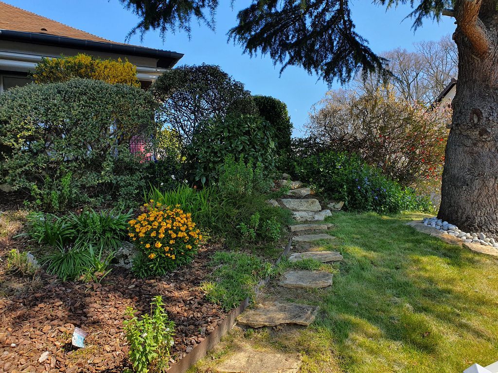 Maison indépendante LE PLESSIS TREVISE 565000€ C3Z-IMMOBILIER Maison indépendante LE PLESSIS TREVISE 565000€ C3Z-IMMOBILIER